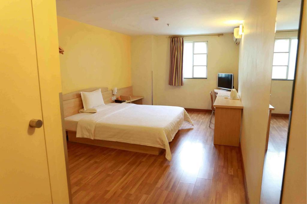 7Days Inn Shaoguang Buxing Street חדר תמונה